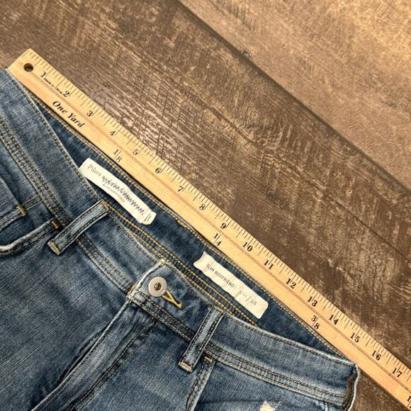 Pilcro Mid Rise Slim Boyfriend Jeans Embroidered Medium Wash Size 28 - Picture 8 of 11